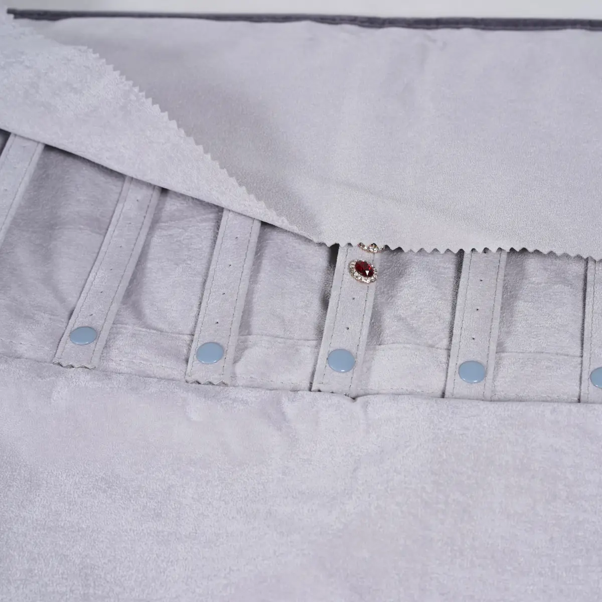 jewellery roll for earring grey