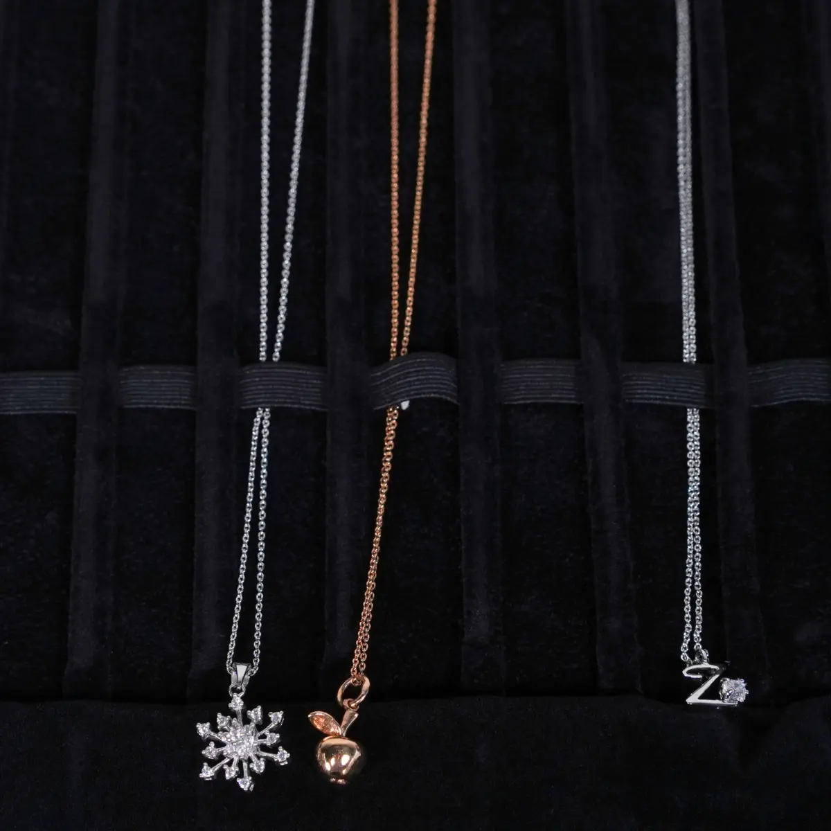 jewellery wrap velvet black PON85GE