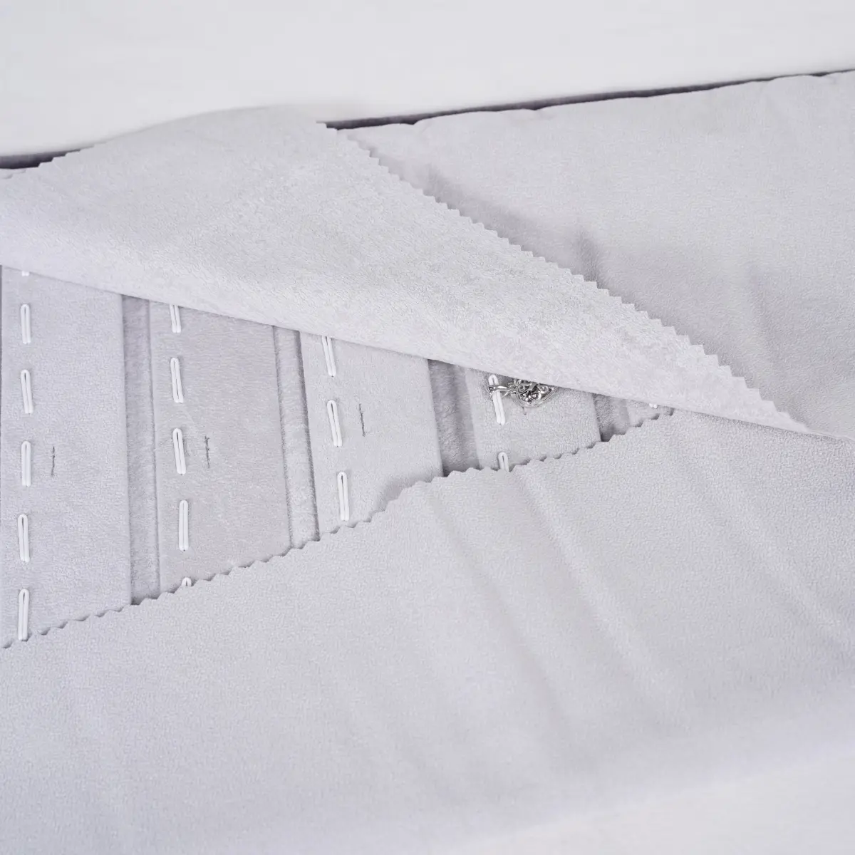 Jewellery-roll-for-pendant-grey-POP80-4 jewellery roll for pendant grey