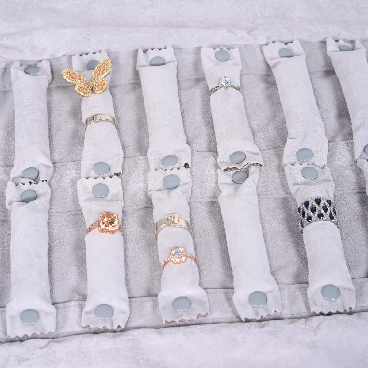 Jewellery roll for ring grey - inside detail