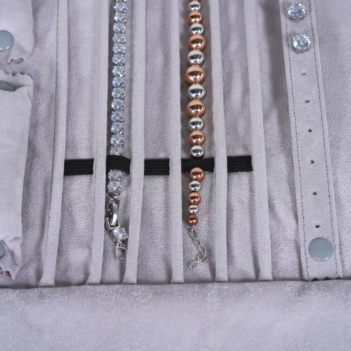 jewellery roll set grey