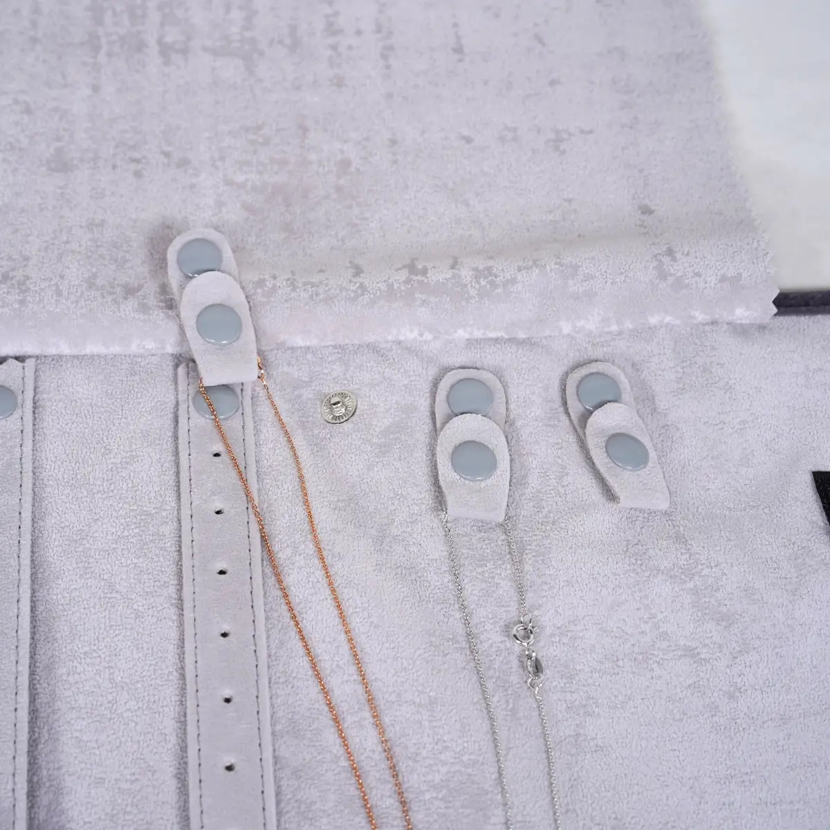 jewellery roll set grey