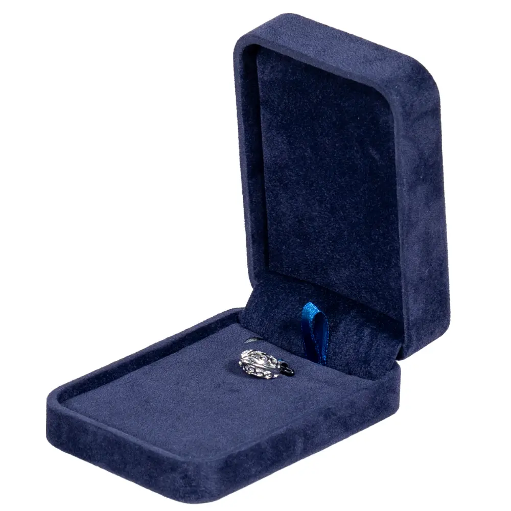 Velvet-Necklace-Box-royal-blue-with-pendant-side