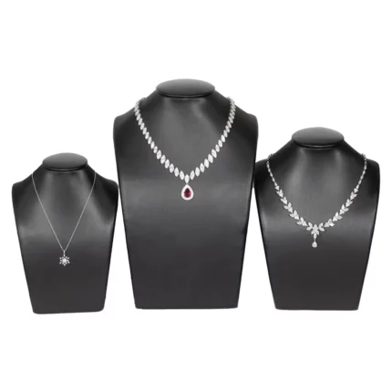 necklace bust black front view with necklace NS84