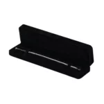 bracelet box velvet black angle view with bracelet BXB81BL