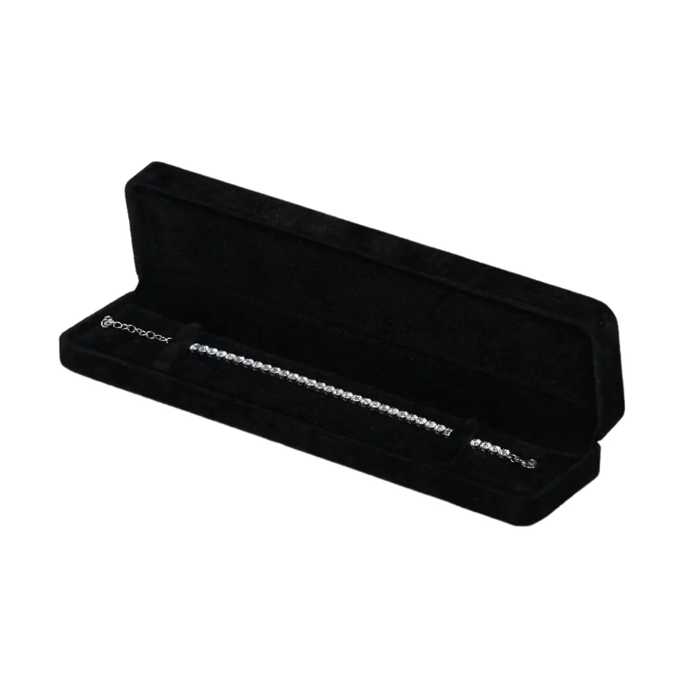 bracelet box velvet black angle view with bracelet BXB81BL