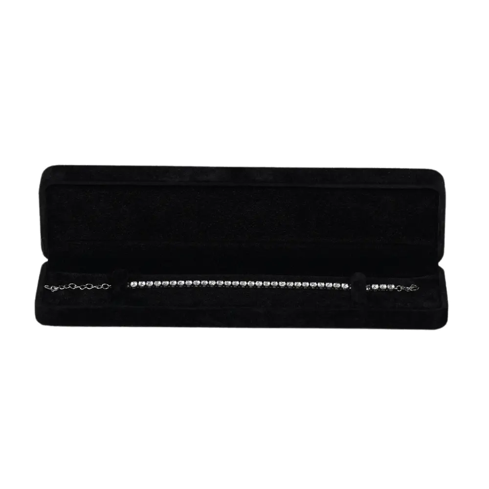bracelet box velvet black front view with bracelet BXB81BL