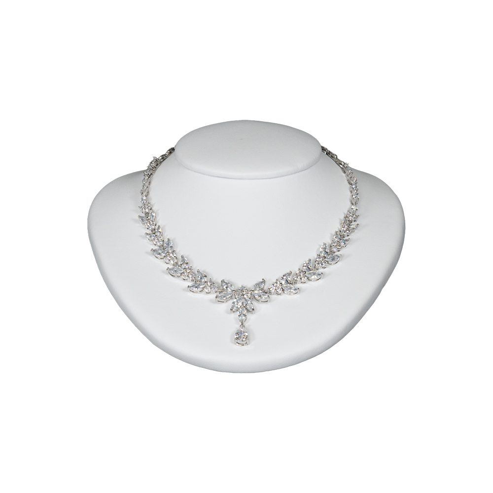 shorter stature necklace busts