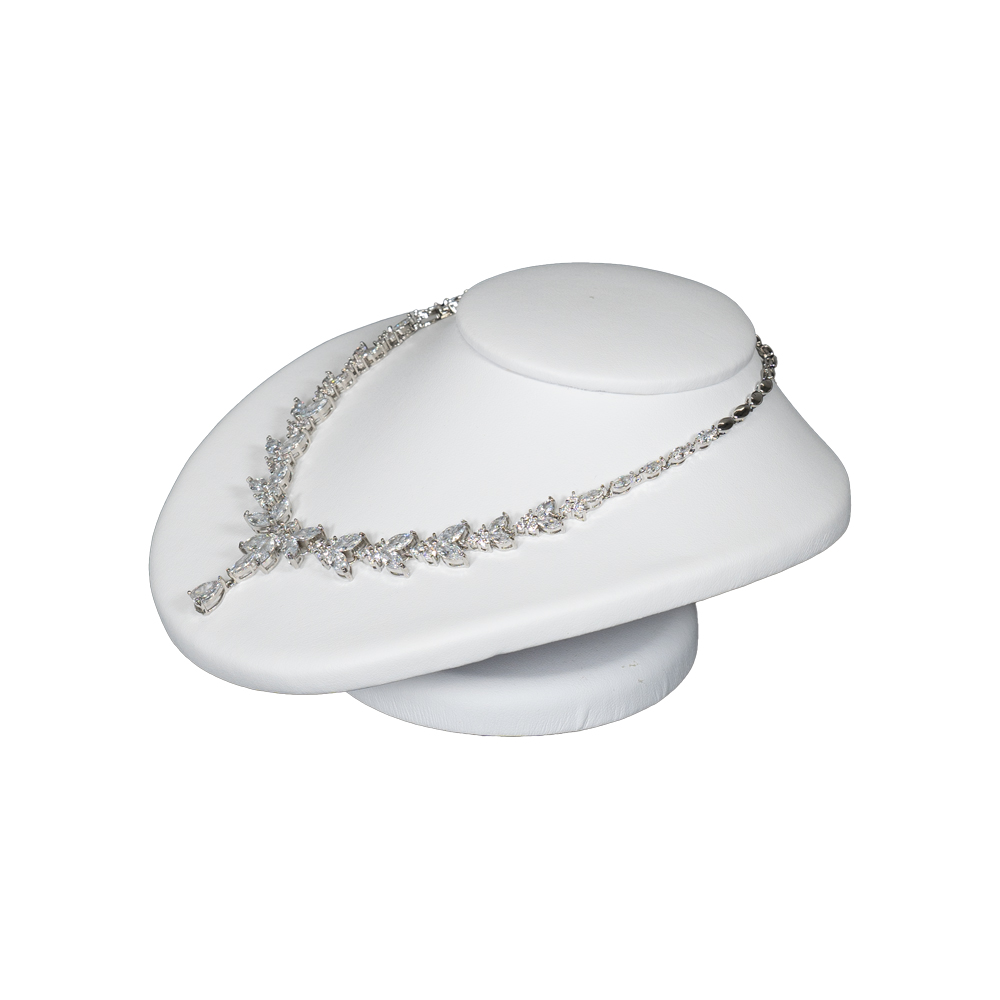 shorter stature necklace busts