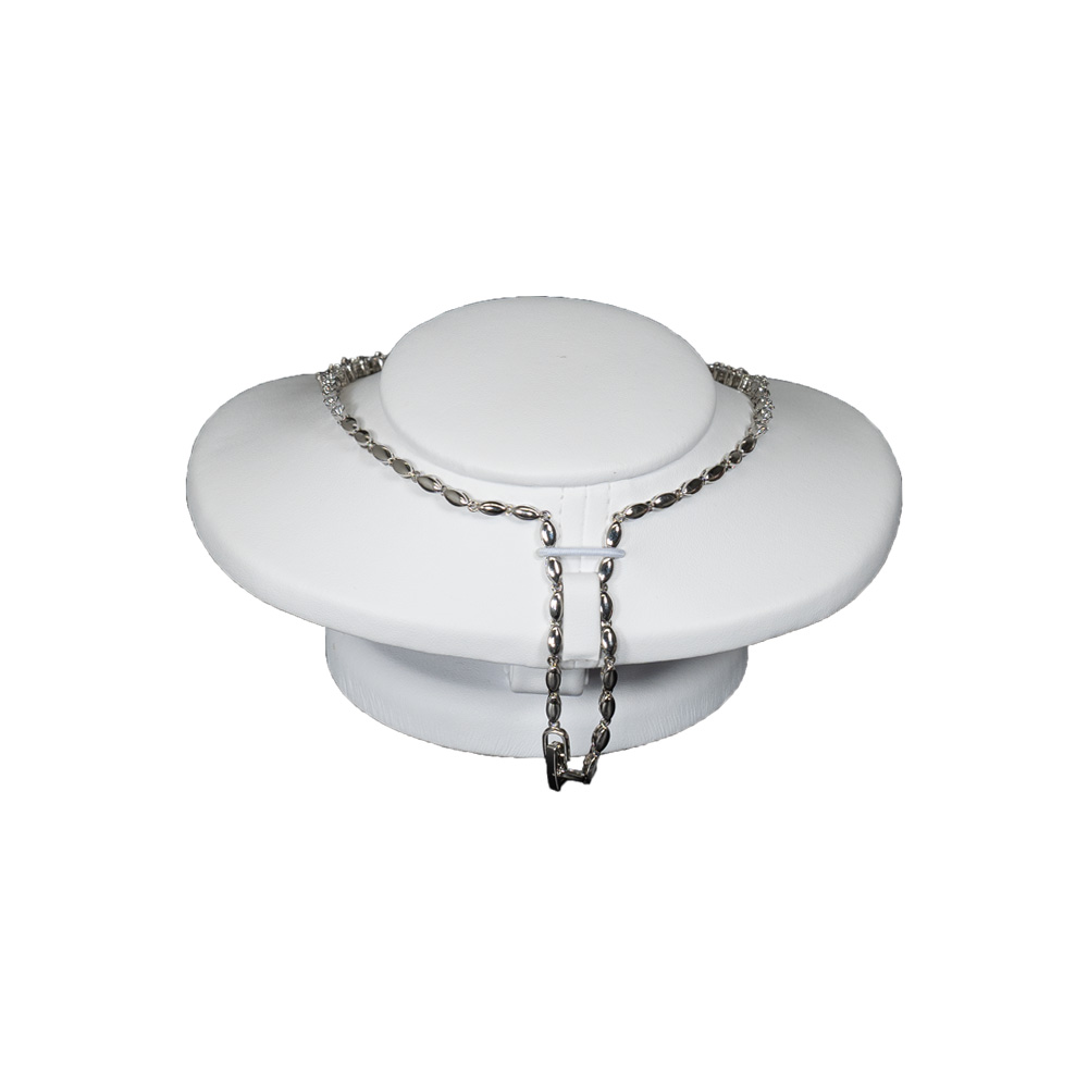 shorter stature necklace busts