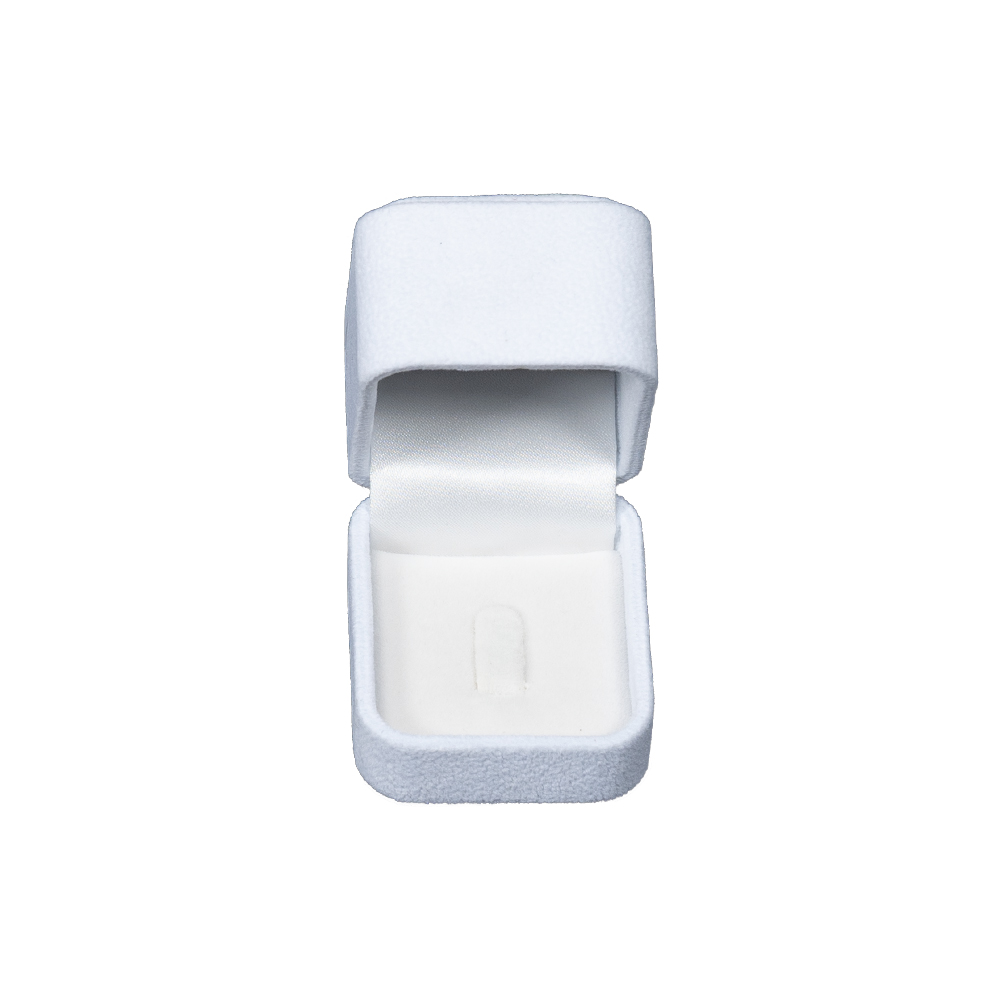 740FRA_WT06 white clip ring box