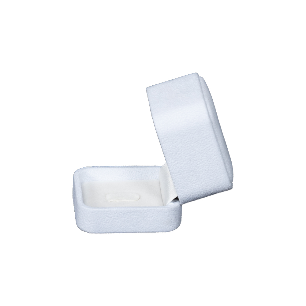 740FRA_WT07 white clip ring box