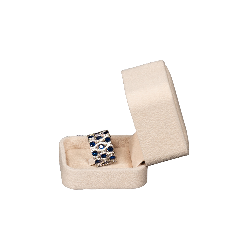 Beige clip ring box