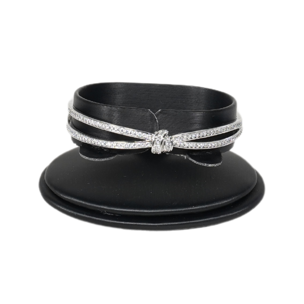 Elegant Faux Leather Horizontal C-Shaped Bangle holder black