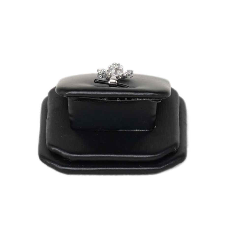 Elegant Faux Leather Jewelry Display Set - pednant black