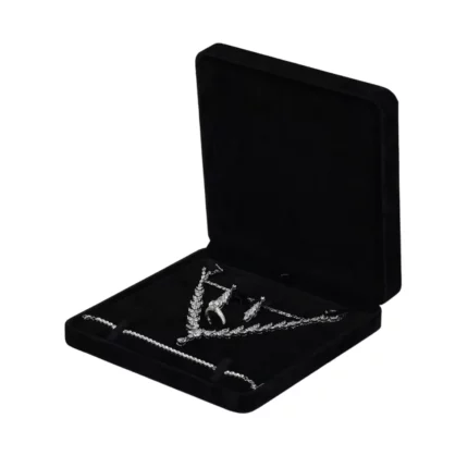 velvet jewllery set box black angle view with jewellery