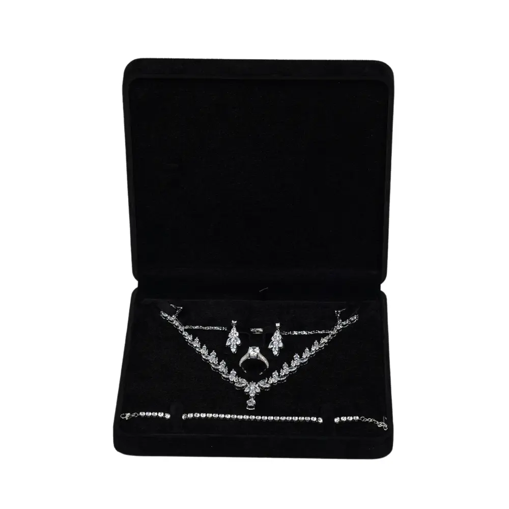 velvet jewllery set box black front view with jewellery