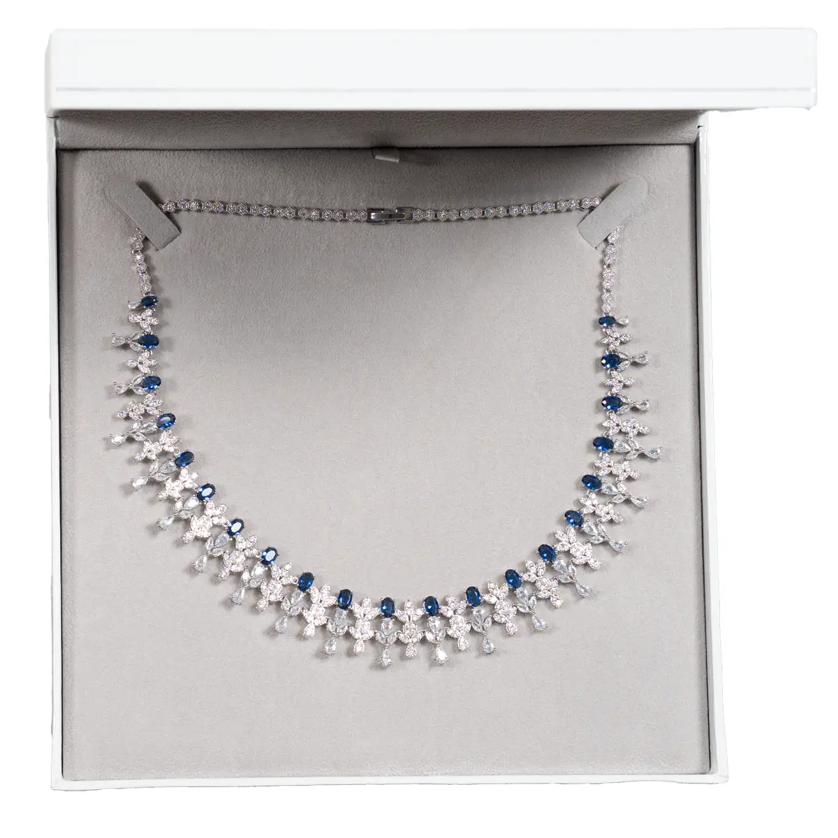 BXN81BL-Necklace-Jewellery-Box-white-with-nekclace-top