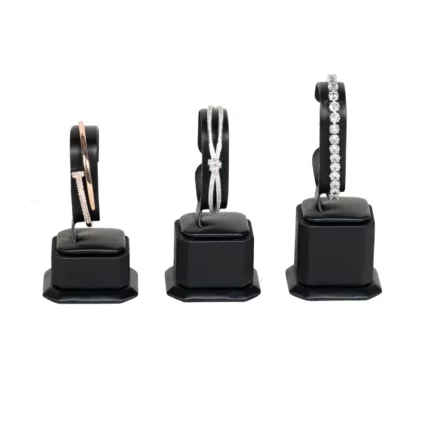 Bangle Stand leatherette 3set black front view with bangle BS89