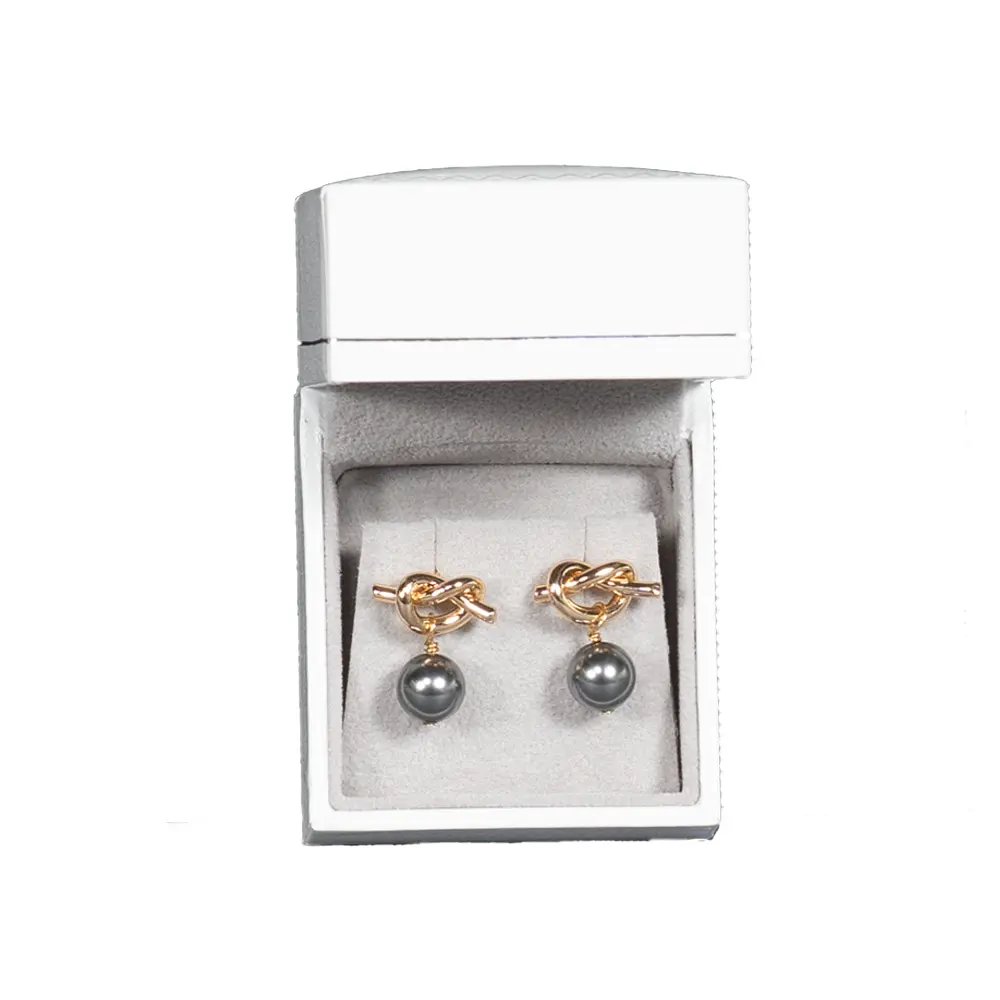 Small Earring Box leather look paper white open top view with earring BXE84