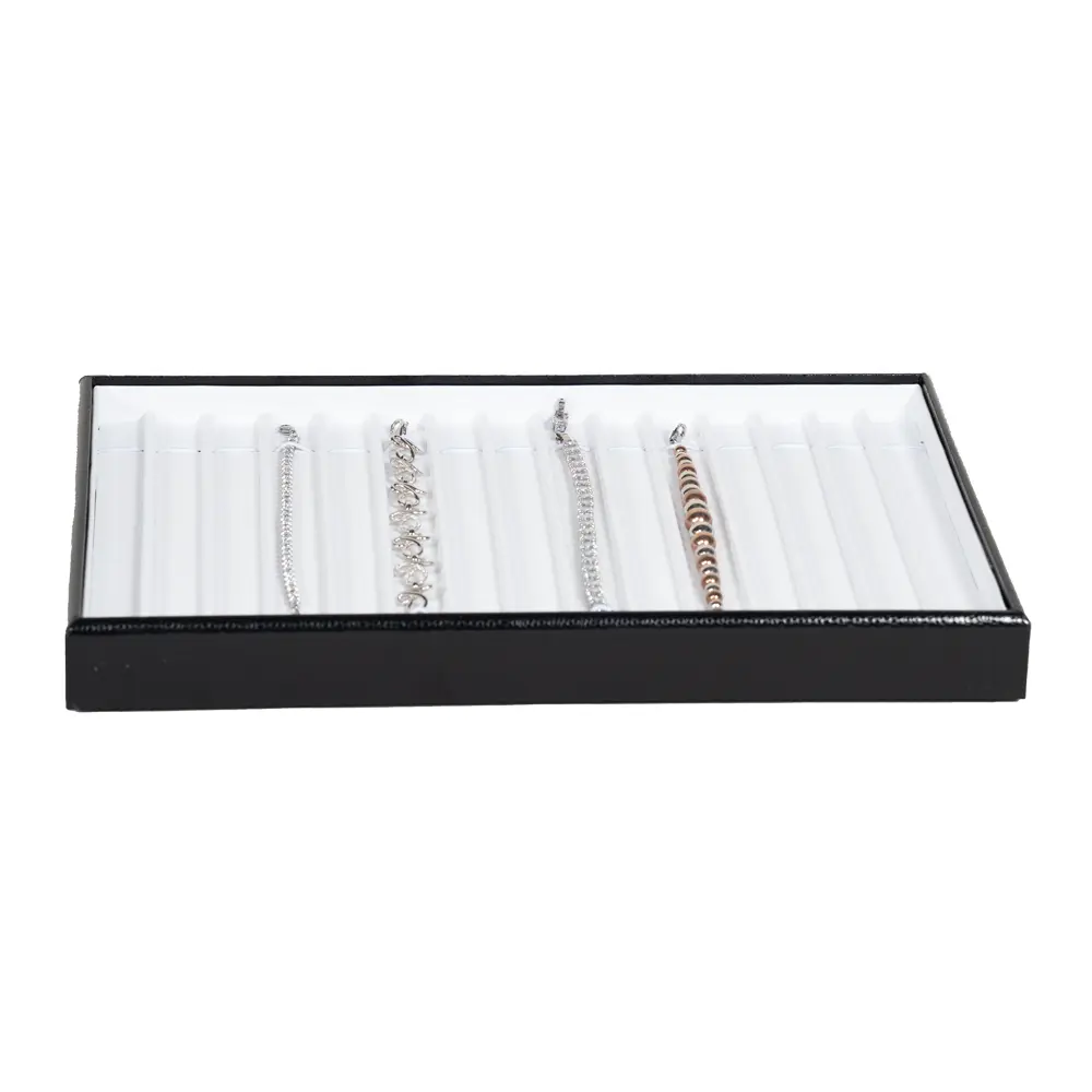 bracelet display tray leatherette side front view with bracelet TRB81